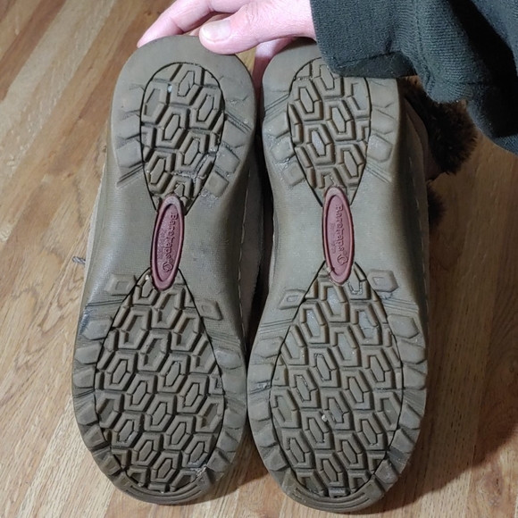 BareTraps Aero Leather Round Toe Winter Boots 6 - Picture 12 of 16